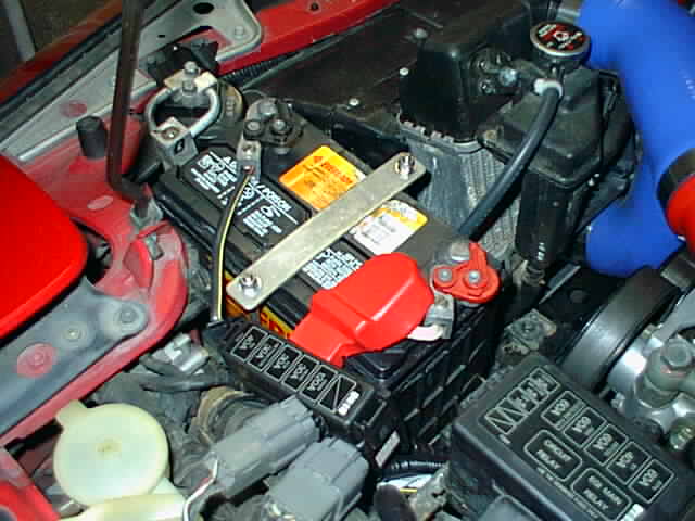 Another picture of battery quick disconnect